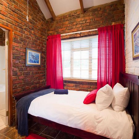 Swallows Nest Country Cottages Stormsrivier Rom bilde
