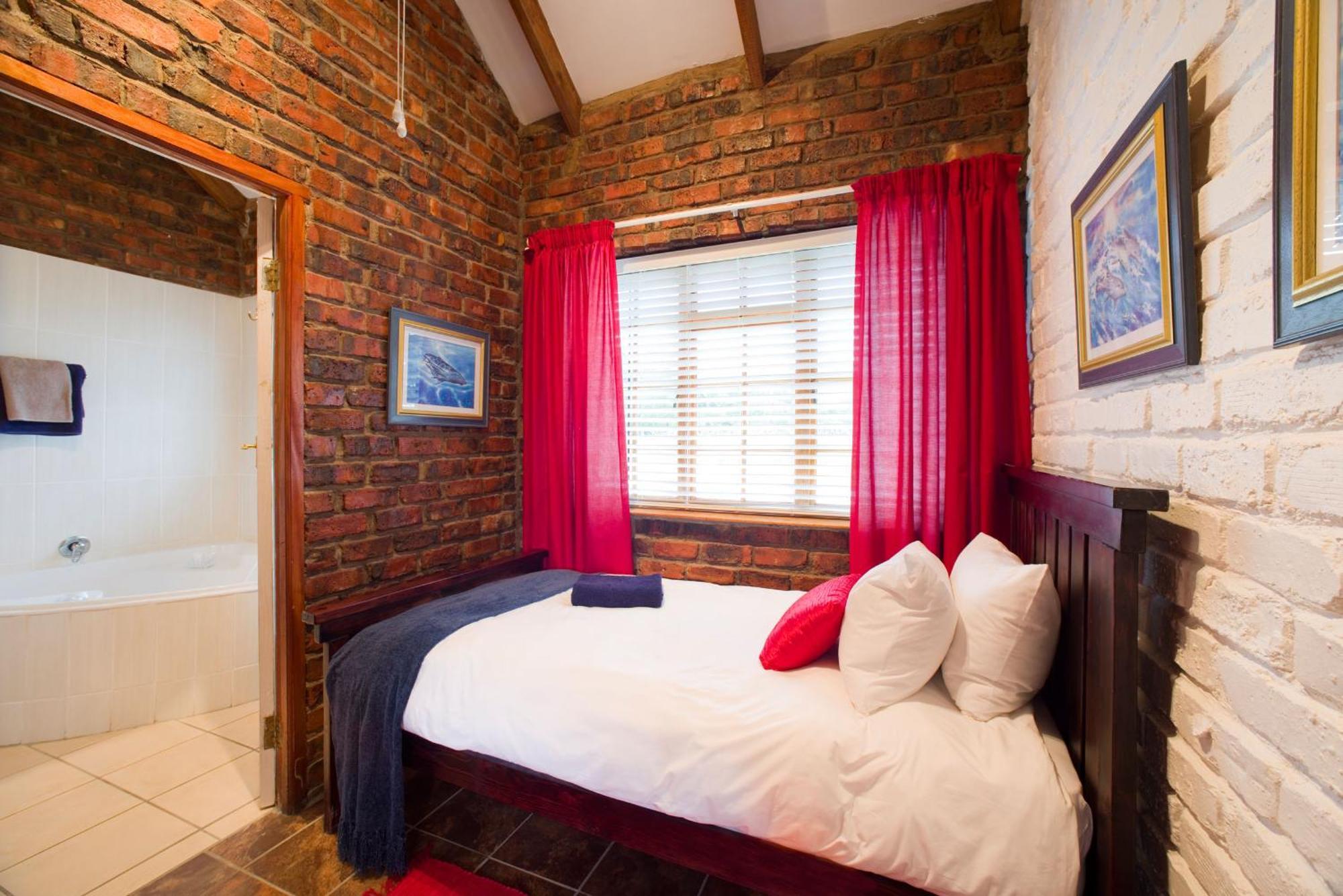 Swallows Nest Country Cottages Stormsrivier Rom bilde