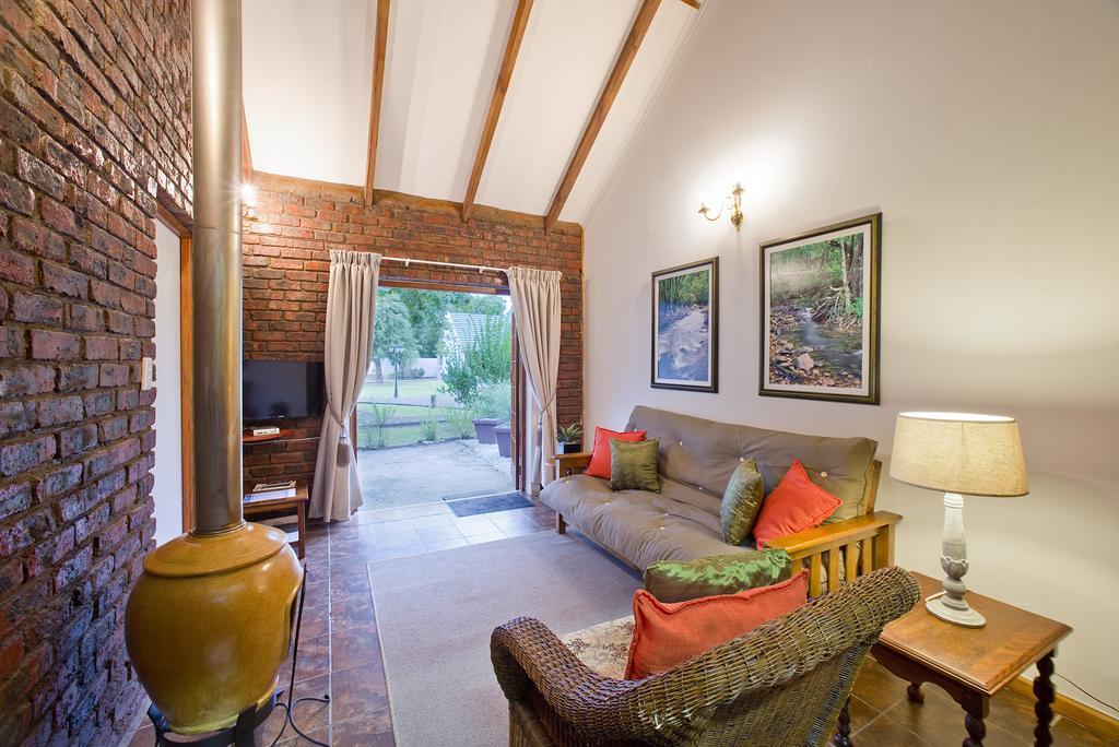 Swallows Nest Country Cottages Stormsrivier Rom bilde