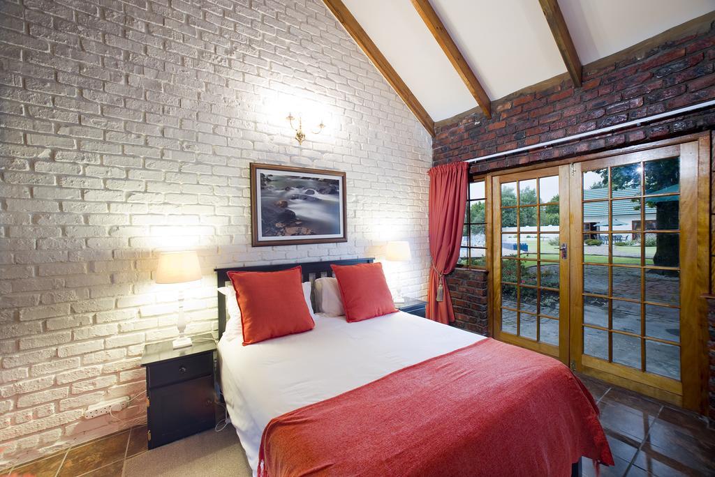 Swallows Nest Country Cottages Stormsrivier Rom bilde