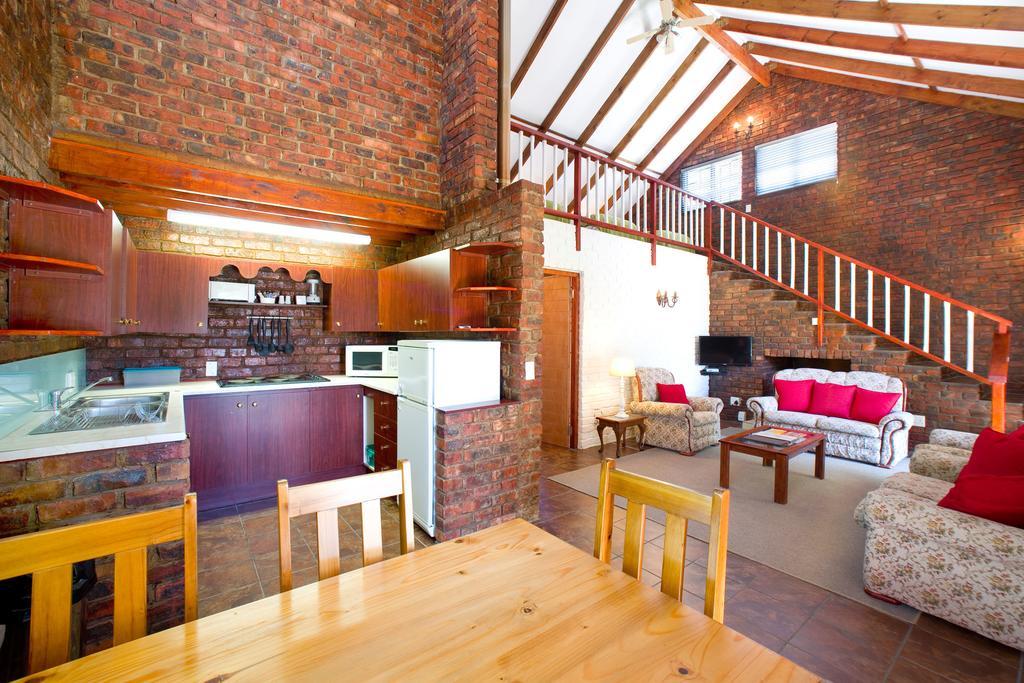 Swallows Nest Country Cottages Stormsrivier Eksteriør bilde