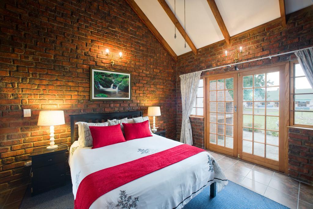 Swallows Nest Country Cottages Stormsrivier Eksteriør bilde